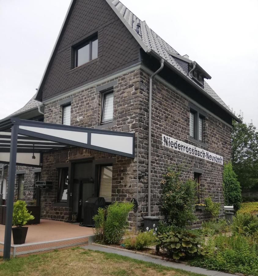 Fewo Im Alten Bahnhof Niederrossbach Exterior foto
